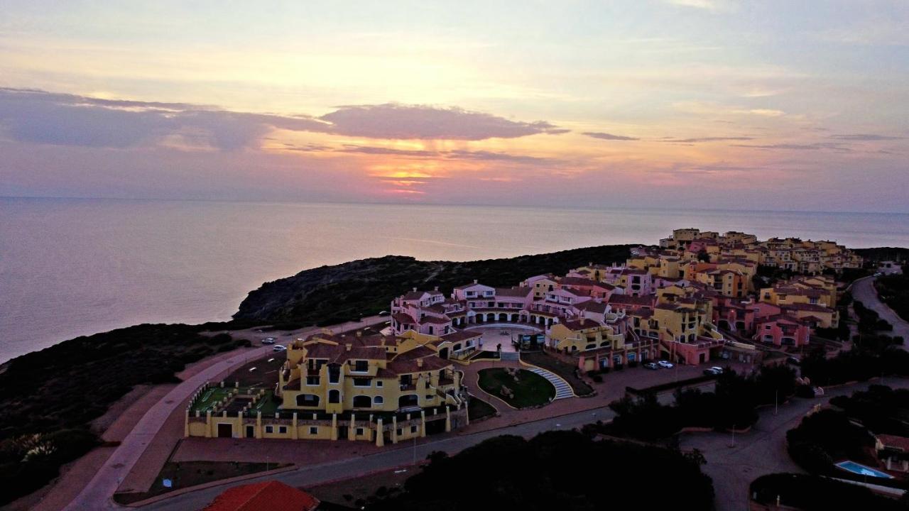 Hotiday Village Stintino Luaran gambar