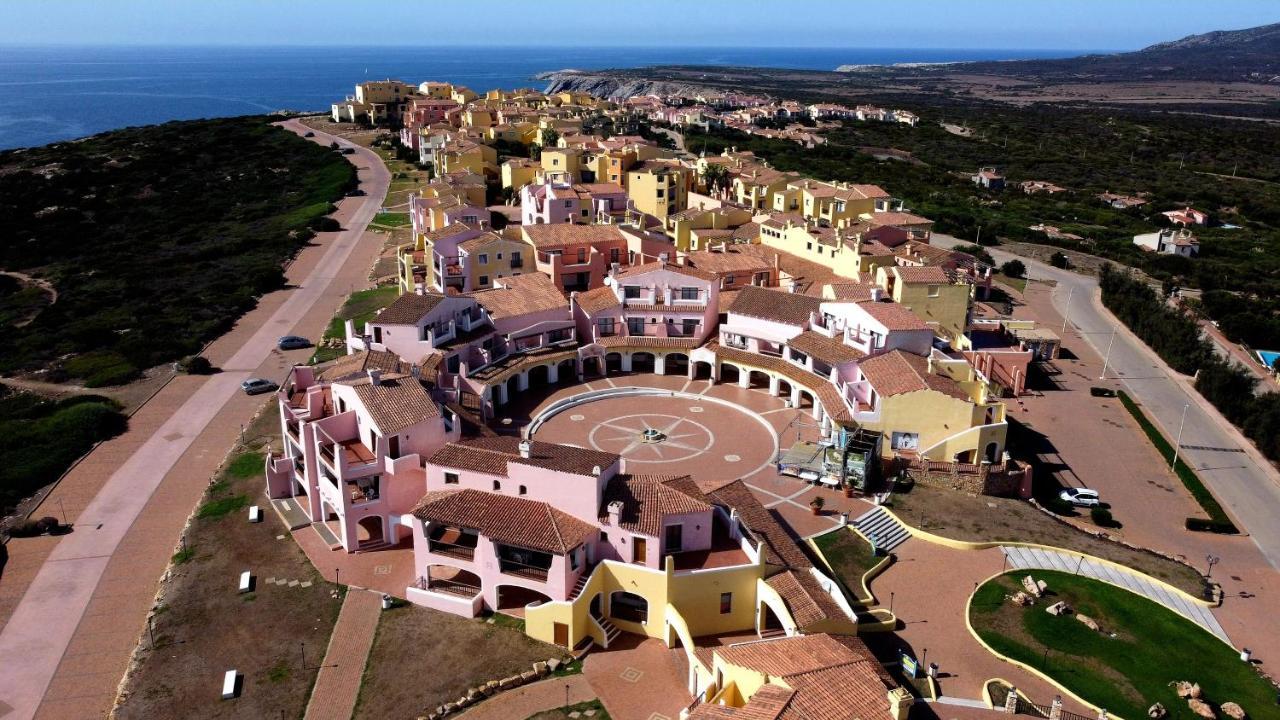 Hotiday Village Stintino Luaran gambar